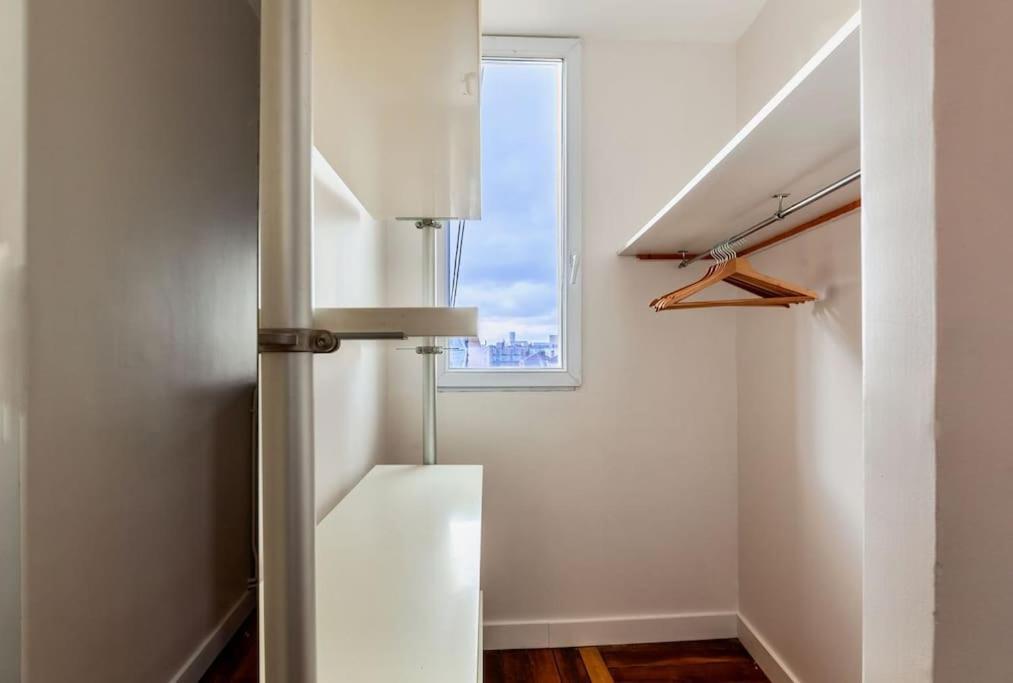 Charmant Appartement Au Coeur De Paris Luaran gambar