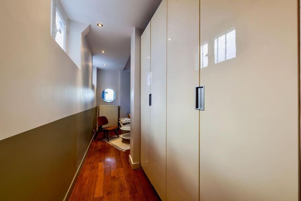 Charmant Appartement Au Coeur De Paris Luaran gambar